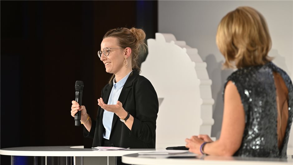 Angesichts des Kriegs in der Ukraine berichtete Sarah Meschenmoser von Ärzte ohn...