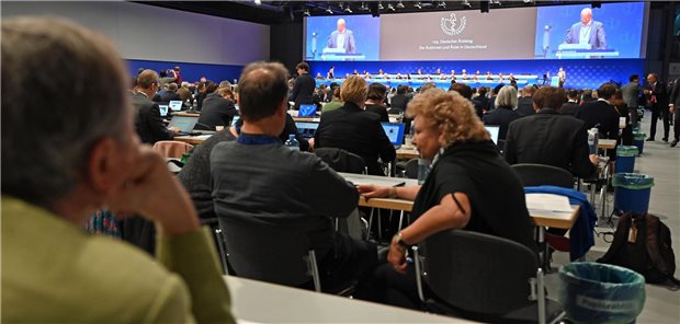Auch in Sachen Zulassung zur Facharztprüfung erwarten die Ärztetagsdelegierten künftig mehr Einsatz der Kammern.