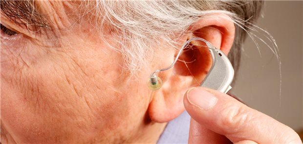 Auch wenn der Freiburger Einsilbertest für verschiedene Hörgeräte gleich ausfällt, ist dies für die Kasse noch kein Grund, ein teureres Gerät nicht zu zahlen.