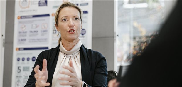 Beklagt einen „Tanz um Rezept“, der sowohl Ärzten wie auch Pflegekräften Zeit und Nerven koste: Sandra Postel, Präsidentin der Pflegekammer Nordrhein-Westfalen.