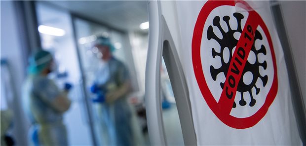 COVID-19 auf der Intensivstation: Seit Beginn der Coronavirus-Pandemie im März 2020 wurden laut DIVI insgesamt 221.340 intensivmedizinische COVID-Behandlungen abgeschlossen.