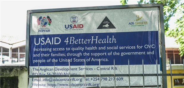 Das Einfrieren der Mittel von USAID (United States Agency for International Development) ist weltweit auf Kritik gestoßen.