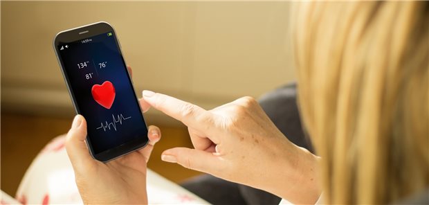 Das Monitoring der eigenen Krankheit via Digitale Gesundheitsanwendung kann die Therapie-Compliance bei Patientinnen und Patienten erhöhen.
