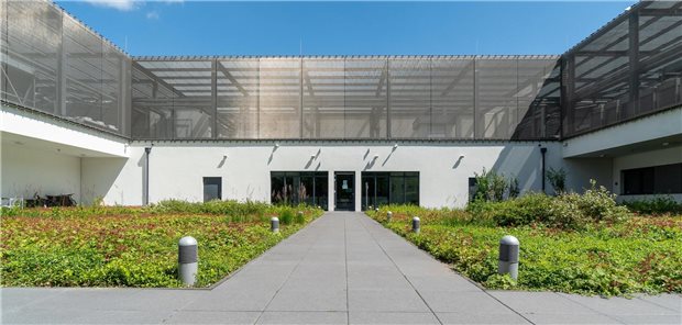 Zweiter Anbieter und Hersteller für TI-Gateway zugelassen Das Twin Datacenter von AKQUINET, ein Rechenzentrum, in dem alle Daten gleich doppelt vorliegen: Auch das TI-Gateway ist dort zu finden.