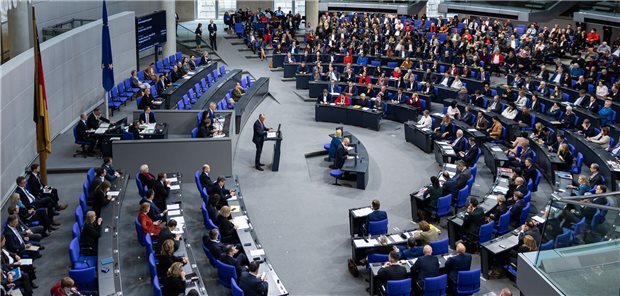 Das sind die Gesundheitsprofis im neuen Bundestag Blick in eine Sitzung des Deutschen Bundestags.