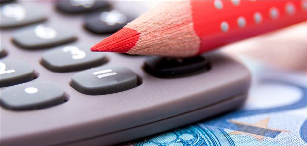 Krankenkassen machen ernst: Vorschläge für harten Sparkurs Der GKV-Spitzenverband warnt das Bundesgesundheitsministerium vor weiteren Beitragssatzsteigerungen – und macht Vorschläge für eine strikte Ausgabendisziplin in der ambulanten Versorgung.