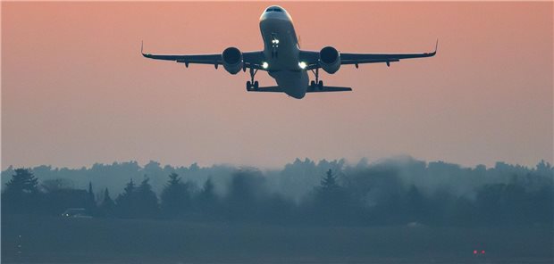 Der Urlaub ruft: Doch für einige Reisegebiete sollten Vorkehrungen getroffen werden, um sich nicht zu infizieren. Hierzu hat die STIKO ihre Empfehlungen zu Reiseimpfungen aktualisiert.