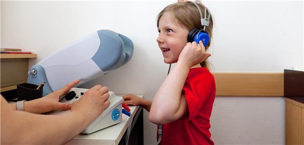 Die Ergebnisse bei den Schuleingangsuntersuchungen alarmieren im Saarland Politik und Ärzteschaft. (Archivfoto)
