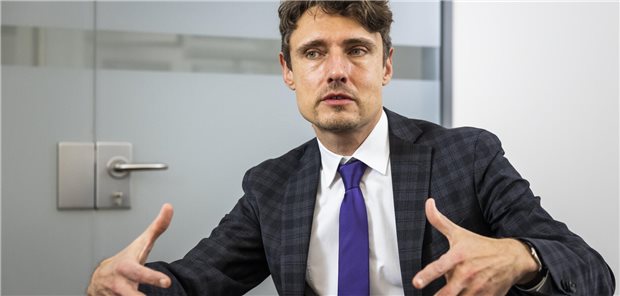 „Die dringlichste Reform“: Gesundheitsökonom Professor Jonas Schreyögg zum Umbau der Notfallversorgung.