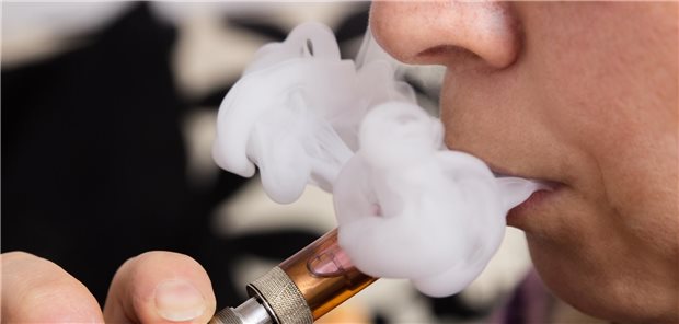 Pro & Contra: Sollten E-Zigaretten eine Rolle in der Rauchentwöhnung spielen? Diskussion über die E-Zigarette: Kann sie dabei helfen, dass Menschen mit dem Rauchen aufhören?