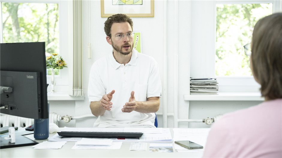 Dr. Christoph Biella im Interview mit der Ärzte Zeitung. Er erklärt, warum er fü...