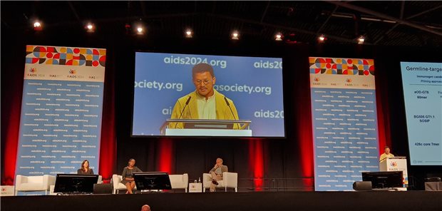 Dr. Devin Sok von der International AIDS Vaccine Initiative gab beim internationalen Aids-Kongress in München einen Überblick über Impfstoffkandidaten gegen HIV, die gerade erforscht werden.