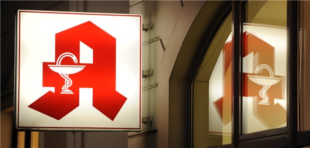 Eine Apotheke in ihrem Wohnumfeld haben fast alle Einwohnerinnen und Einwohner in Frankfurt am Main und Freiburg im Breisgau.