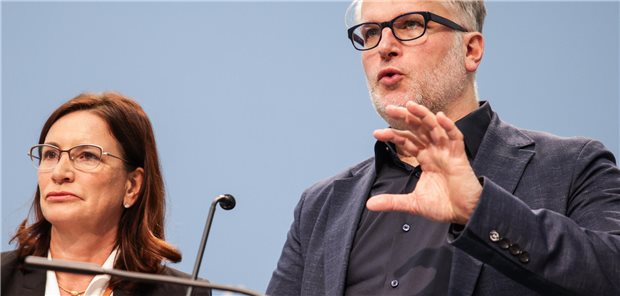 Fordern Reformwillen vom Bund: Nicola Buhlinger-Göpfarth (l) und Markus Baier, Bundesvorsitzende des Deutschen Hausärzteverbandes.