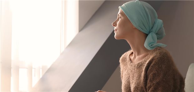 Frauen mit einer Krebsdiagnose sollten zu den Auswirkungen auf ihre Fertilität beraten werden, erinnern Forscher aus Kalifornien. (Symbolbild mit Fotomodell)