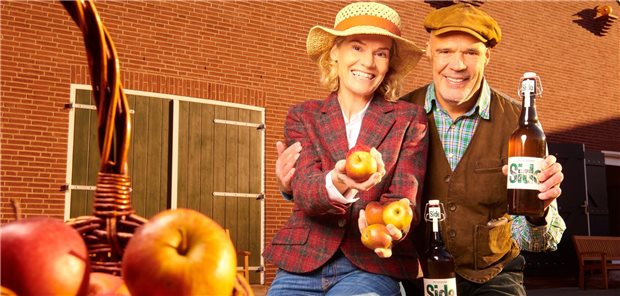 Gemeinsam mit seiner Frau Eva Dengler hat Lothar Müller den Side entwickelt.