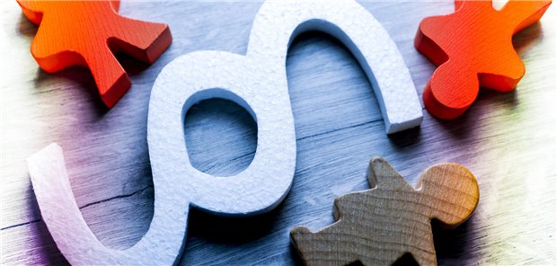 Hilft es gefährdeten Kindern, wenn über die bestehenden Vorgaben hinaus der interkollegiale Austausch zwischen Professionen, die im Kinderschutz engagiert sind, rechtlich geregelt wird?