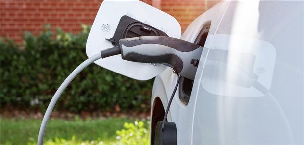 Im ersten Jahr können bereits 75% der Anschaffungskosten von vollelektrischen Fahrzeugen abgeschrieben werden.