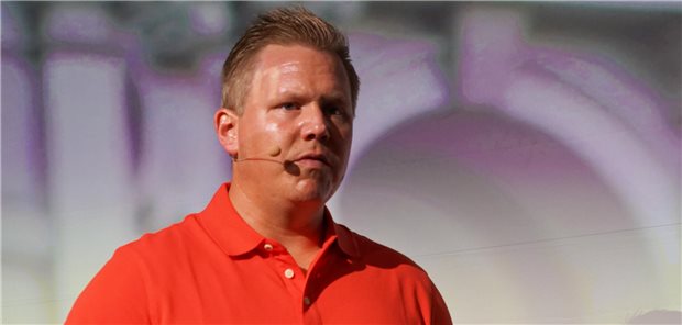 Jeder, der im medizinischen Bereich arbeitet, weiß mehr als die Masse der Gesellschaft“, sagt Notfallsanitäter Kai Langlotz.