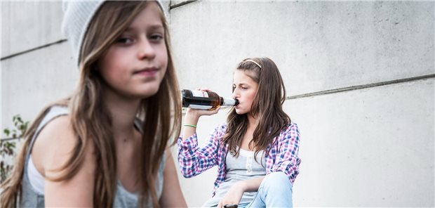 Jugendschutz hat viele Facetten. Die ePA-basierte Befunddatenpflege ist freilich längst nicht so offensichtlich ein Problem wie die Suchtprävention.