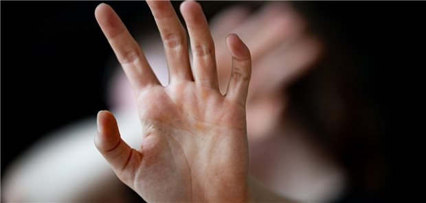 Kein Kavaliersdelikt: Gewalt gegen Klinikpersonal nimmt zu, so eine Studie des Deutschen Krankenhausinstituts. (Symbolbild)