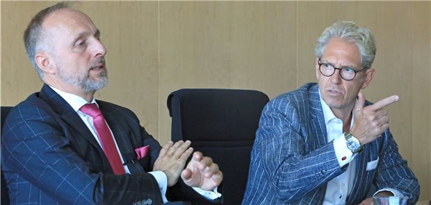 KBV-Vorstand zu Impfpflichtdiskussion: „Das zeigt, wie ignorant die Politik manchmal unterwegs ist“ Keine Fans einer allgemeinen Impfpflicht: KBV-Chef Dr. Andreas Gassen und KBV-Vize Dr. Stephan Hofmeister (links).