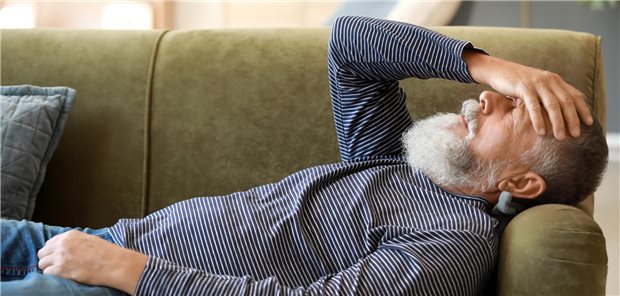 Migräne bei Männern ist meist von leichter oder sehr starker Intensität. Typische Begleitsymptome fehlen häufig.