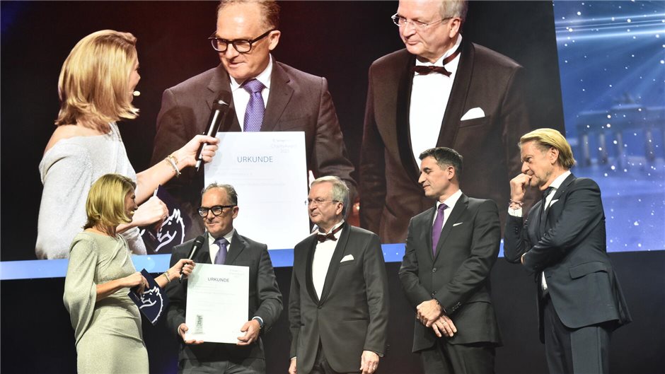 Platz 3 des Charity-Awards gewann die Stiftung Lebensspur e.V. Sie fördert Mensc...