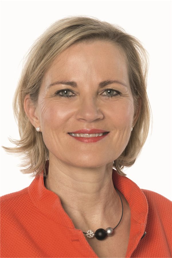 DKG-Expertin Hasenburg: „Die HPV-Prävention muss in der Schule beginnen“ Prof. Annette Hasenburg ist Direktorin der Klinik und Poliklinik für Geburtshilfe und Frauengesundheit an der Universitätsmedizin Mainz.