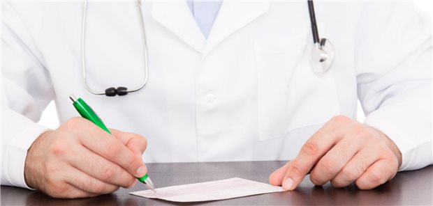 Rezeptunterschrift gestempelt: Internist drohen 1,24 Millionen Euro Regress Rezeptunterschrift? Immer eigenhändig. Immer!