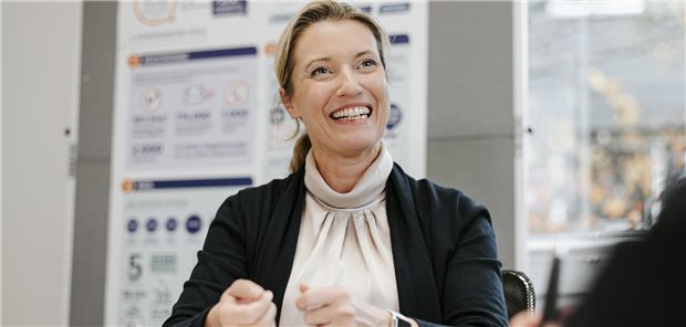 Sandra Postel: „Die Pflegekammer kann nur ein erster Schritt sein“ Sandra Postel, Präsidentin der Pflegekammer NRW: „Ich erlebe überall ein kräftiges Nicken, aber keine Aktion.“