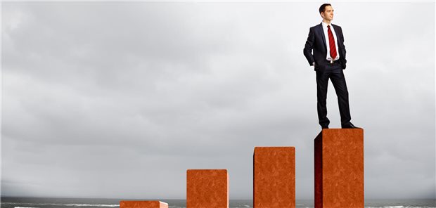 „Stand alone“ heißt auch bei Hausärztinnen und Hausärzten bevorzugt die Devise, wenn es in die Selbständigkeit geht.