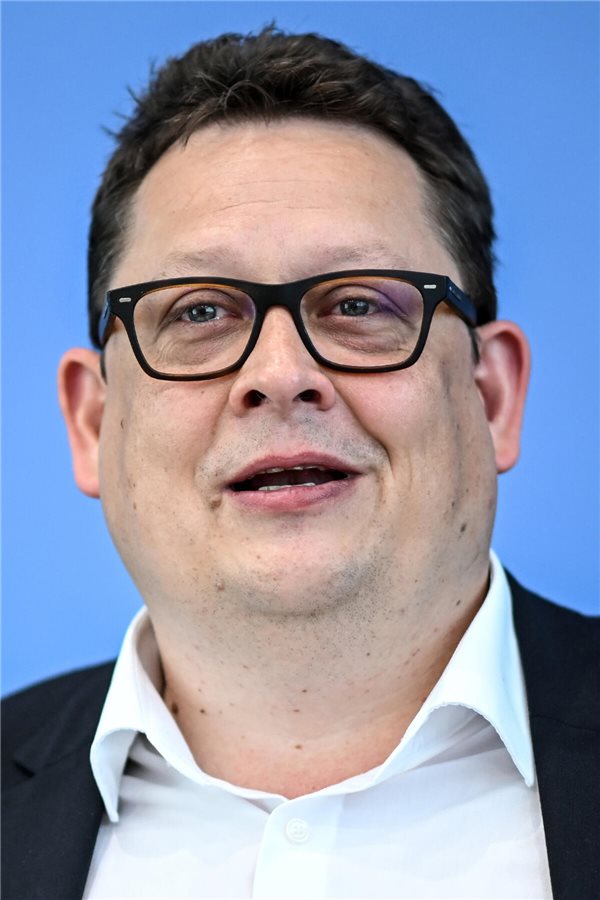 Abgeordneter im Porträt: Stefan Schwartze (SPD) Stefan Schwartze (SPD)