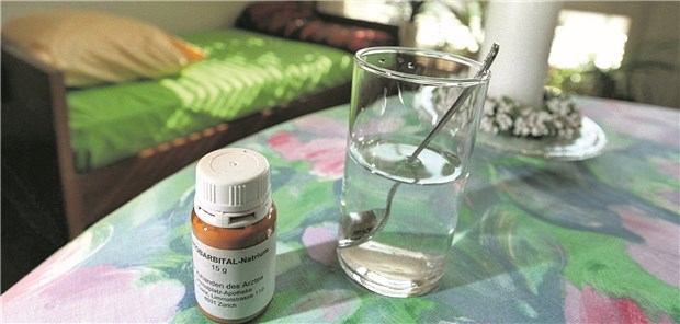 Tödliches Natrium-Pentobarbital: Schwerstkranke wollen das Betäubungsmittel zum Suizid erwerben und die Aushändigung vor Gericht erstreiten.