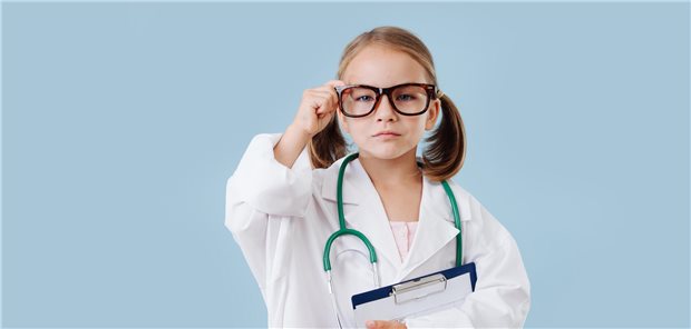 Traumberuf Fachärztin oder -arzt – in Frankreich müssen junge Mediziner
dafür ein paar mehr Hürden nehmen.