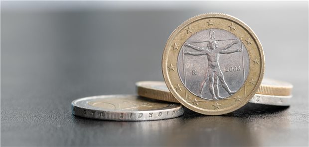 Nach Corona: Gesundheitsausgaben des Staates sinken wieder Von Gesundheitsausgaben in Höhe von 492 Milliarden Euro im Jahr 2023 entfielen etwa 15 Prozent auf den Staat.