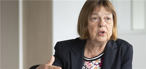 Nonnemacher: „Die Selbstverwaltung ist für unsere Demokratie ein Problem“ „Wenn ich ambulante und stationäre Leistungen verzahnen will, das Land aber im ambulanten Bereich gar keine Planungshoheit hat, kann das nicht funktionieren“: Dr. Ursula Nonnemacher, Gesundheitsministerin in Brandenburg.