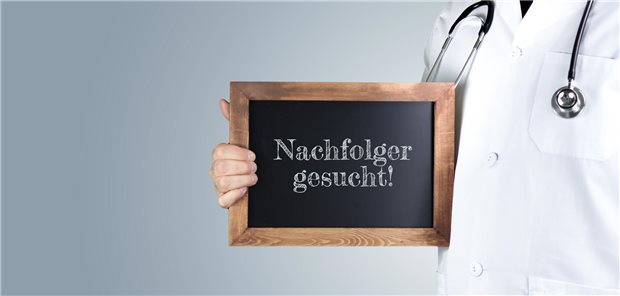 Wer seine Praxis abgeben will, sollte dies möglichst über mehrere Kanäle kundtun. 