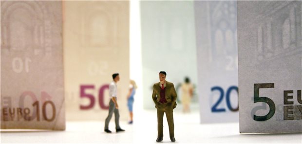 DAK-Chef fordert Praxis-Digitalisierung auf Staatskosten Wer soll die Kosten für die Digitalisierung der Arztpraxen tragen? DAK-Chef Storm sieht die Finanzierung als gesamtgesellschaftliche Aufgabe.