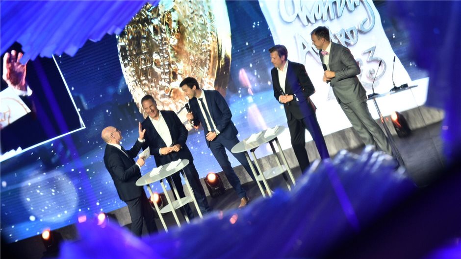 Wolfgang van den Bergh (l.) mit den Galenus-Preisträgern (v.l.): Jean-Luc Delay ...