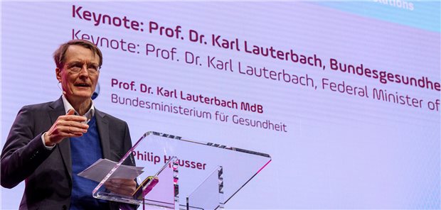 Zum letzten Mal bei der Gesundheits-IT-Messe DMEA? Der geschäftsführende Bundesgesundheitsminister Karl Lauterbach (SPD) hat DMEA in Berlin angekündigt, dass die erste ePA-Testphase bald von einem „breiteren Hochlauf“ in weiteren Regionen abgelöst werden könnte.